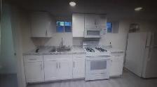 1 Bedroom basement apartment 4 rent in Toronto utilities include