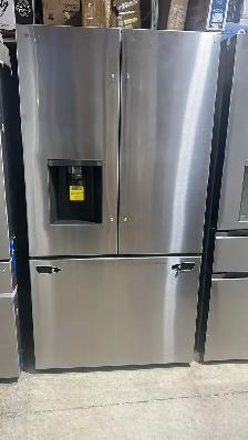 Sale-LG 36' French Door Refrigerator Water and Ice Dispenser