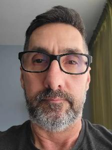 Looking an office or store cleaning job