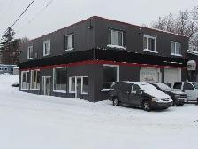 GENERAL HELP WANTED, TIRES AND LUBE. APRENTICE TECNICIAN.
