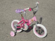 UP FOR SALE LITTLE GIRL'S 12' PRINCESS WITH TRAINING WHEELS!