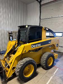 skid steer operator