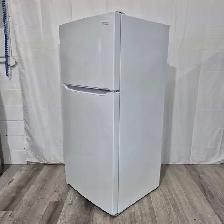 Frigidaire Refrigerator 30″ FFTR2045VW New Scratch Dent