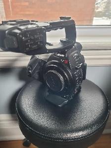 Canon C100