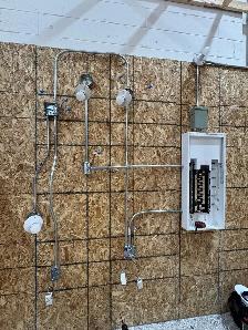 Looking for a job as an apprentice electrician level entry