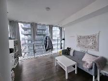 Downtown Toronto Condo Renting‼️ (May- August)