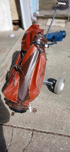 Men's golf clubs