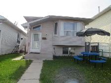 SINGLE HOUSE FOR RENT IN APPLEWOOD SE CALGARY AB