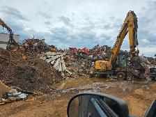 Expericened equipment operator looking for work