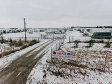 RV PARKING STORAGE MINUTES FROM ST ALBERT $40/Month