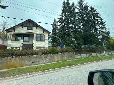 Large inner city lot  6722 sq ft zoned MCG for 3 infills