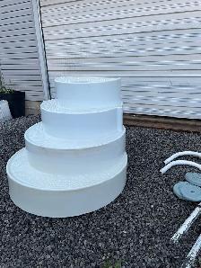 pool stairs cake style