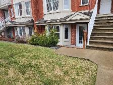À louer – Grand 4 ½ fraîchement peinturé – Secteur C (Brossard)