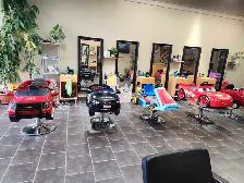 hiring barber/stylist
