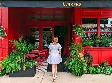 Hiring: Waiter/Waitress for Charming French Bistro & Crêperie