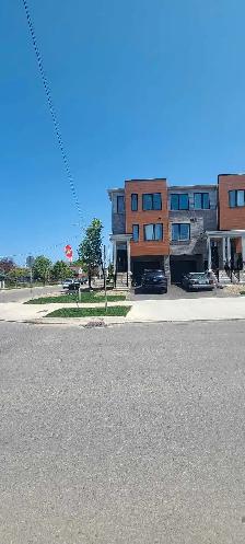 Beautiful Town house for Rent