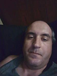 mover. looking for work. help people move.