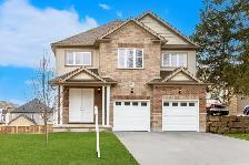 Stunning 4-Bedroom Home for Rent in Ingersoll