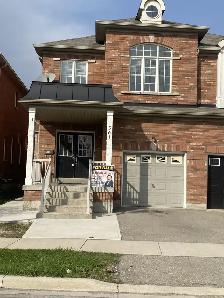 4 Bedrrom Semi Including Basement for Lease