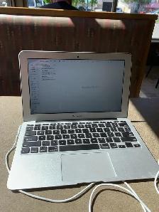 Apple MacBook Air