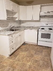 North Shore -Renovated 1 Bedroom Apartment- 2nd Floor Balcony