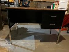 Desk-Metal 2 drawers