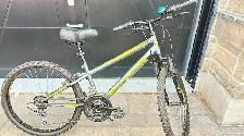 Supercycle Nitro 24 inch Bike with upgraded seat