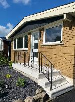Bright & Spacious 2 Bed, 1 Bath Home for Rent