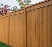 hiring wood fence installer