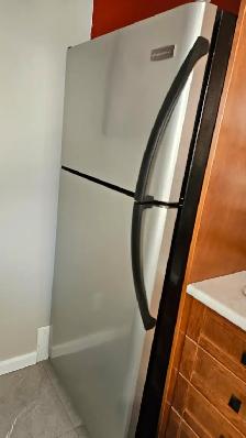 Frigidaire Fridge