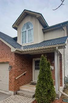 3 bedroom, 1.5 bathroom end unit townhouse for rent.