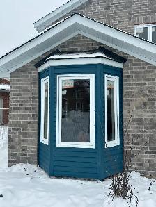 Looking for labourer/installer for aluminum siding work(cash)