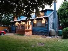 looking for professional siding installers and carpenters