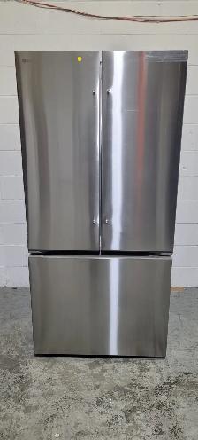 Used LG Refrigerator LF21G6200S 33″ Floor Model