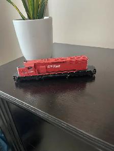 CP Rail 6027 replica metal locomotive train  - great condition