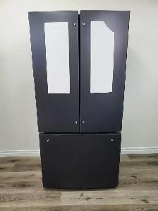 Open Box GE Cafe Refrigerator black 33″ New