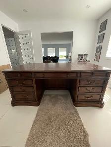 Hooker Furniture Seven Seas Desk