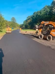 looking for a skid steer operator in the paving industry