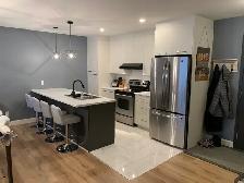À louer – Grand 3 ½ très lumineux – 450 775.1379