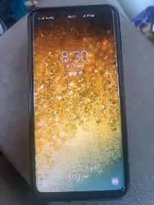 EXCELLENT GALAXY S10PLUS 128GB DÉBLOQUÉ UNLOCK.