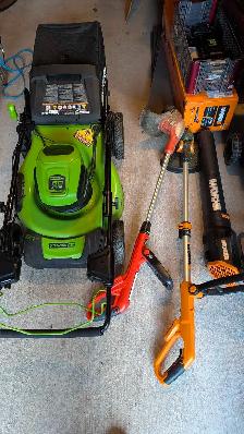 Lawn Mowing Service