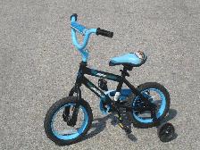 BOY'S LITTLE ONE 12' MOVELO RUSH WITH TRAINING WHEELS BIKE!