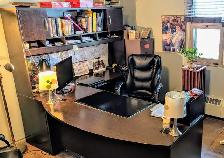 Executive office desk