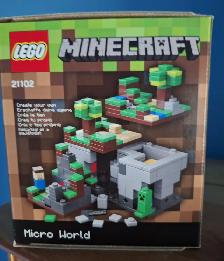LEGO Minecraft Micro World - The Forest Set 21102