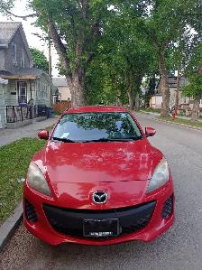 2013 Mazda 3 – Clean Title – Private Sale