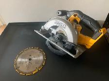 Dewalt 20v circular saw