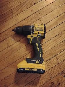 DEWALT DCD799 1/2' (13MM) CORDLESS HAMMERDRILL / DRILL DRIVER