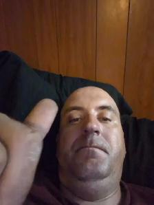 mover. looking for work. help people move.