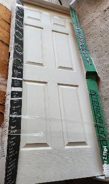 32' x 80' interior Mastercraft door
