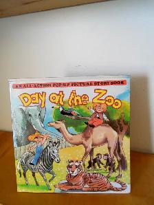 DAY AT THE ZOO--MOON ROCKET--VOJTECH KUBASTA--POP-UP BOOKS